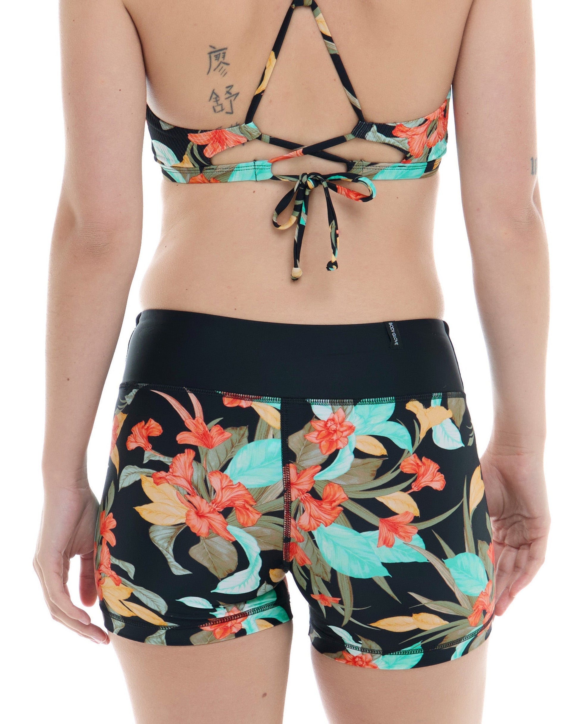 Hamoa Cross-Over Speedy Short - Black
