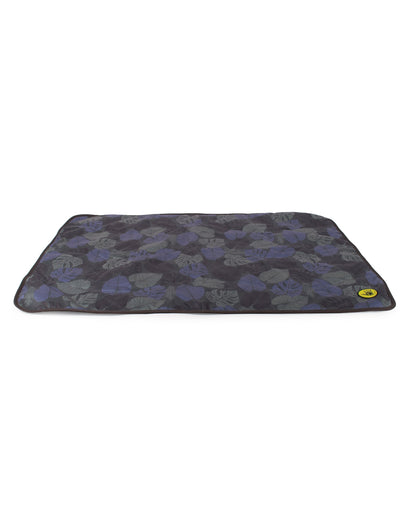 Sun & Sand Waterproof Throw - Tropical Green